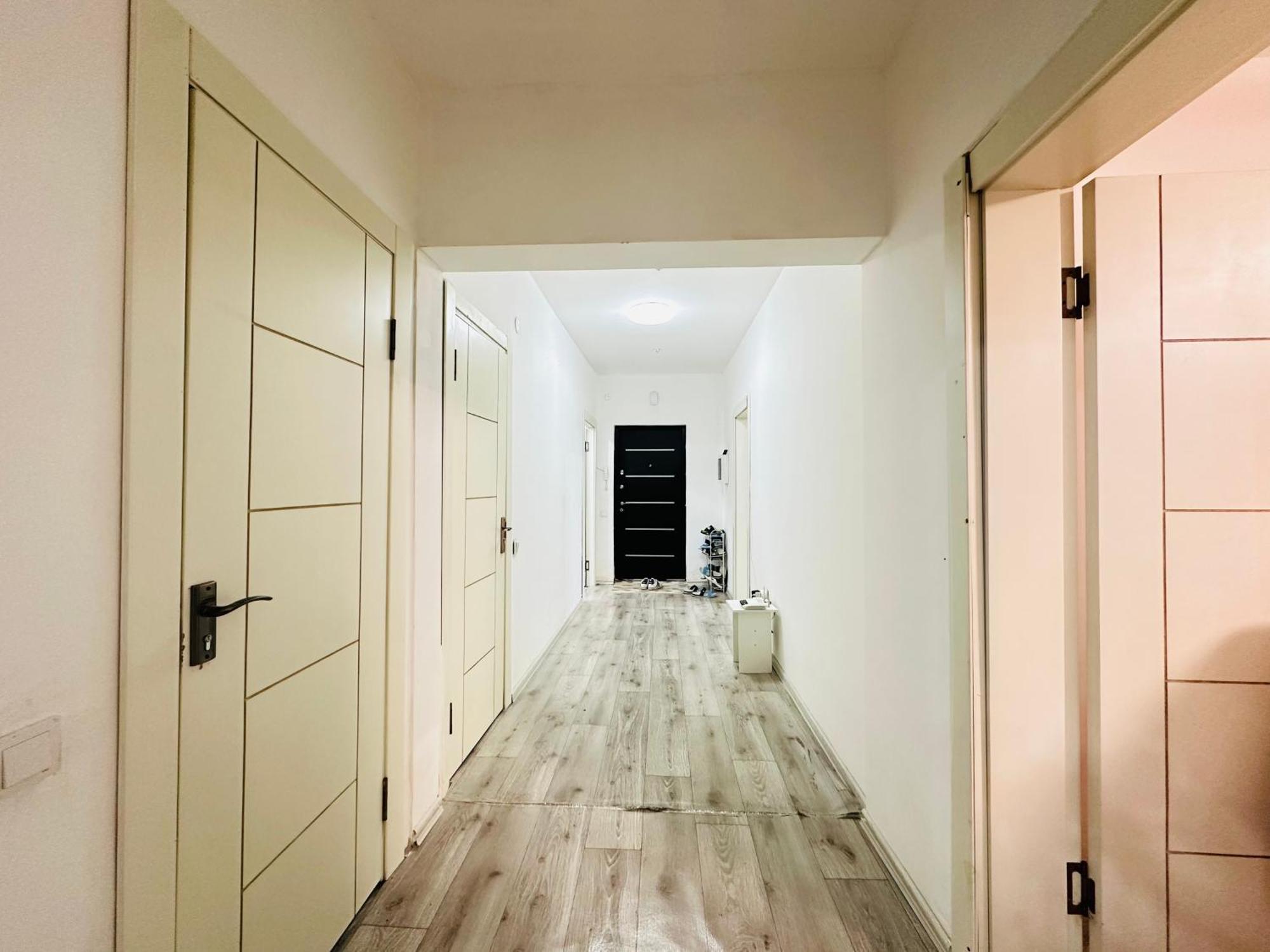 Квартира Для Большой Семьи Almatý Exterior foto