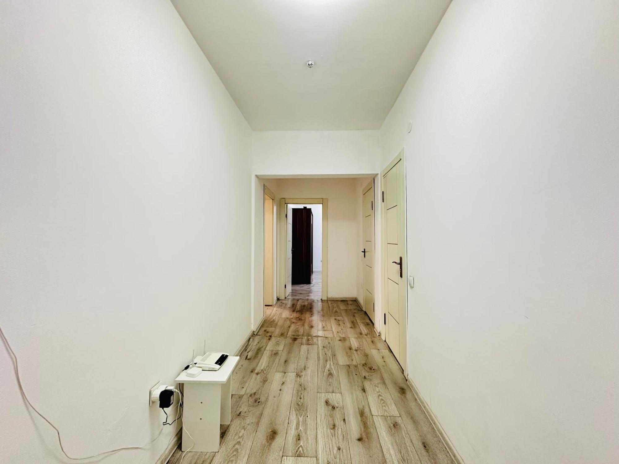 Квартира Для Большой Семьи Almatý Exterior foto